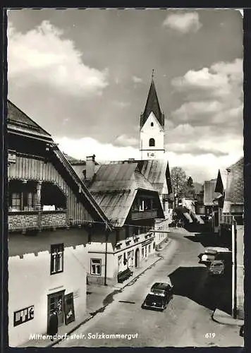 AK Mitterndorf /Salzkammergut, Strassenpartie mit Kirche aus der Vogelschau