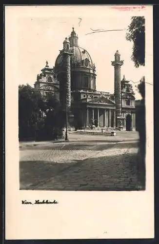 AK Wien, Karlskirche mit Strasse