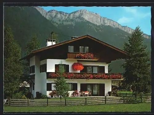 AK Waidring /Tirol, Pension Walter und Irmgard Mitterer, Pillerseestrasse 33