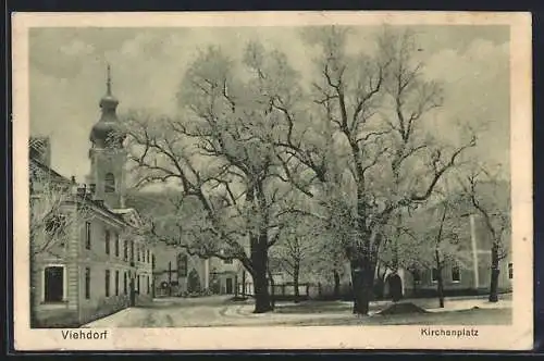 AK Viehdorf, Der Kirchenplatz im Winter