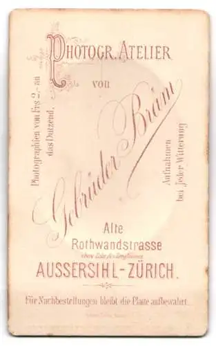 Fotografie Gebrüder Bram, Zürich, Alte Rothwandstrasse, Portrait einer eleganten Frau