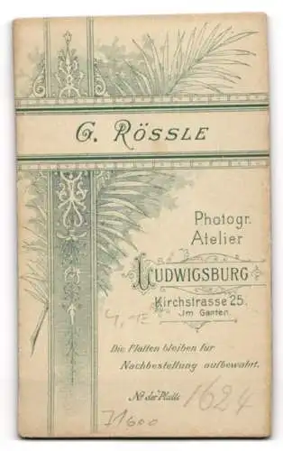 Fotografie G. Rössle, Ludwigsburg, Kirchstrasse 25, Porträt einer jungen Frau in eleganter Kleidung