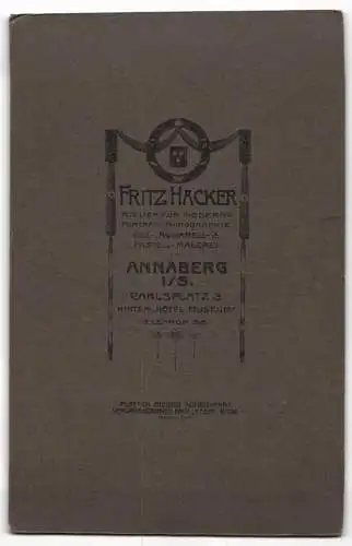 Fotografie Fritz Hacker, Annaberg i/S., Carlsplatz 3, Hochzeitspaar im feierlichen Gewand