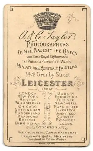 Fotografie A. & G. Taylor, Leicester, Granby Street 34 /2, Porträt eines jungen Mannes