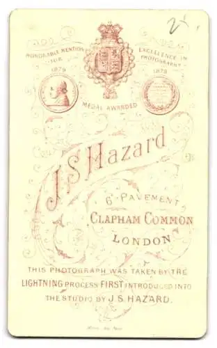 Fotografie J.S. Hazard, Clapham, 6 Pavement, Porträt eines jungen Mannes