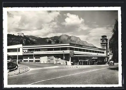 AK Trento, Stazione della Autocorriere, Monumento a C. Battisti, la Paganella e S. Lorenzo