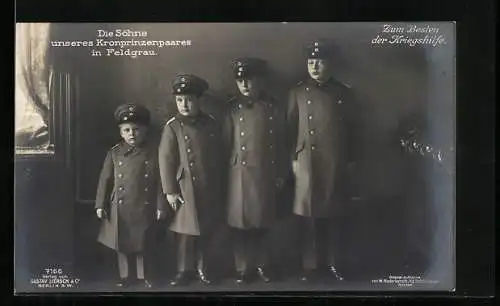 AK Prinz Wilhelm, Louis Ferdinand, Hubertus, Friedrich von Preussen in Uniform