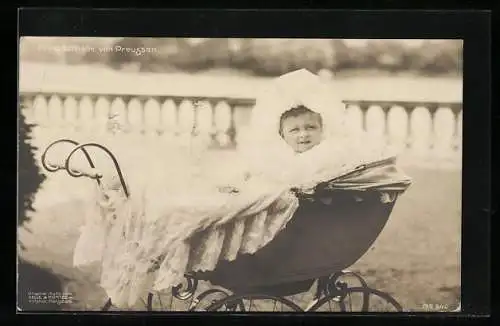 AK Prinz Wilhelm von Preussen im Kinderwagen