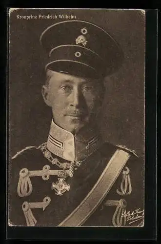 AK Kronprinz Wilhelm von Preussen mit Schirmmütze