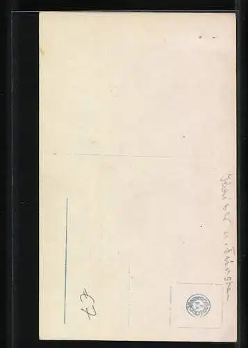 AK Kronprinz Wilhelm von Preussen in Uniform auf einem Ledersessel