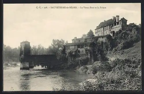 AK Sauveterre-de-Béarn, Le Vieux Pont et la Prison
