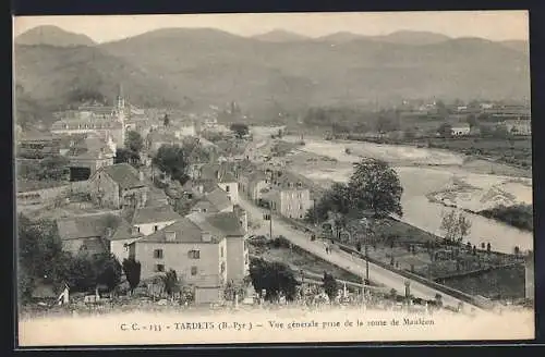 AK Tardets /B.-P., Vue générale prise de la route de Mauléon