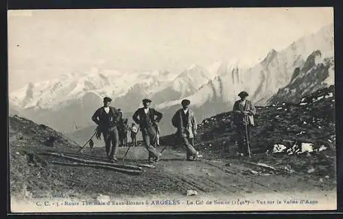 AK Argelés, Route Thermale d`Eaux-Bonnes, le Col de Soulor, vue sur la Vallée d`Azun