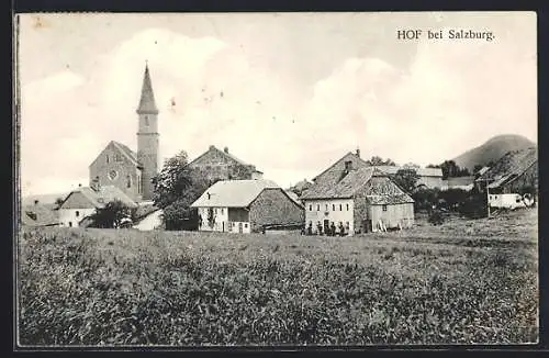 AK Hof bei Salzburg, Ortspartie mit Kirche