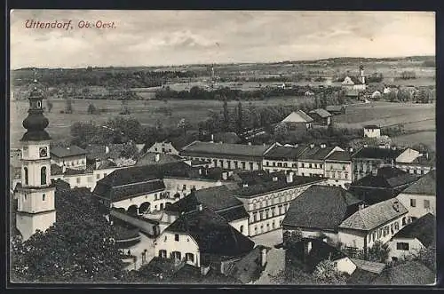 AK Uttendorf /Ob.-Oest., Teilansicht mit Kirche