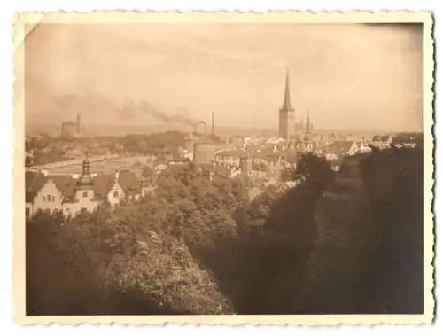 Fotografie unbekannter Fotograf, Ansicht Reval - Tallinn / Estland, Panorama-Blick über die Stadt