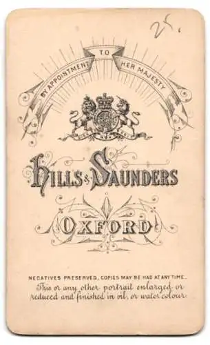 Fotografie Hills & Saunders, Oxford, Würdevolles Porträt eines Herrn