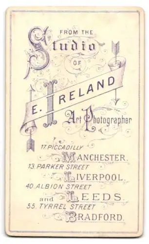 Fotografie E. Ireland, Liverpool, Parker Street 13, Porträt eines jungen Mannes