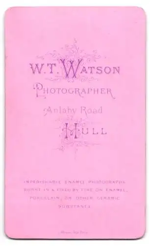 Fotografie W.T. Watson, Hull, Anlaby Road, Porträt eines eleganten Herrn mit Schnurrbart