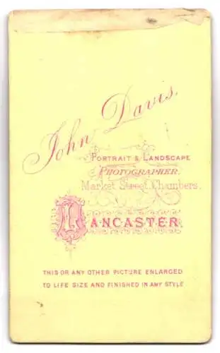 Fotografie John Davis, Lancaster, Market Street Chambers, Porträt eines vornehmen Herrn mit Schnurrbart