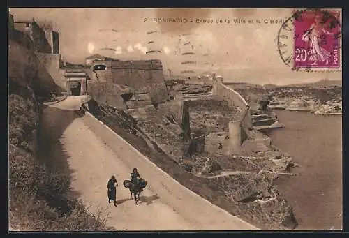 AK Bonifacio, Entrée de la Ville et la Citadelle