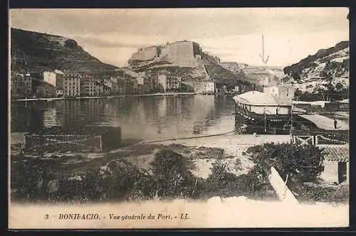 AK Bonifacio, Vue generale du Port