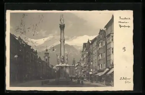 Foto-AK Adalbert Defner: Innsbruck, Maria-Theresienstrasse mit Blick auf die Berge