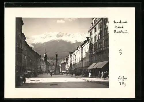 Foto-AK Adalbert Defner: Innsbruck, Die Maria-Theresienstrasse