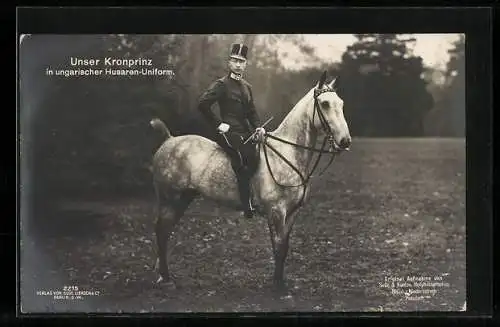 AK Kronprinz Wilhelm von Preussen in ungarischer Husaren-Uniform auf einem Pferd