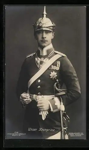 AK Kronprinz Wilhelm von Preussen in Uniform mit Orden