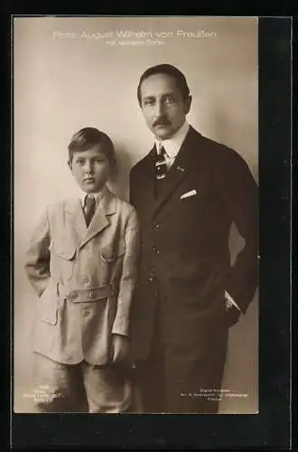 AK Prinz August Wilhelm von Preussen mit Sohn