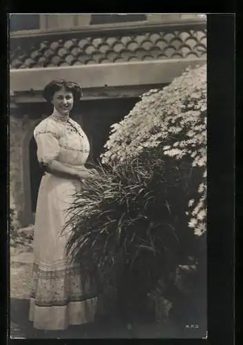 AK Potsdam, Prinzessin August Wilhelm von Preussen, Blumentag 1911