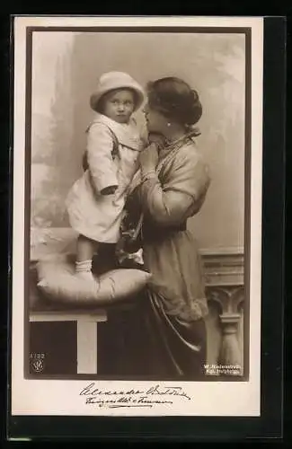 AK Prinzessin August Wilhelm von Preussen mit Sohn