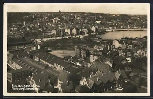 AK Flensburg, Panorama-Ansicht mit Bahnhof und Hafen