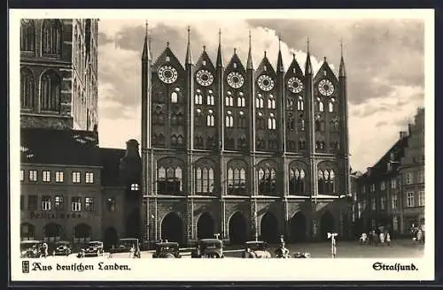 AK Stralsund, Rathaus, Aussenansicht