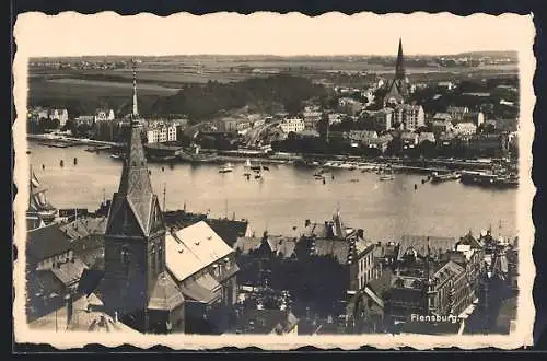 AK Flensburg, Teilansicht mit Hafen