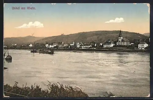 AK Unkel am Rhein, Flusspartie mit Schiffen