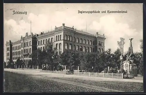 AK Schleswig, Regierungsgebäude und Kanonendenkmal