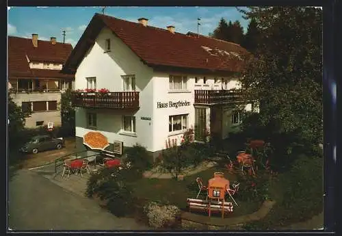 AK Oppenau /Bad. Schwarzwald, Das Kurheim Haus Bergfrieden v. F. M. Remfort