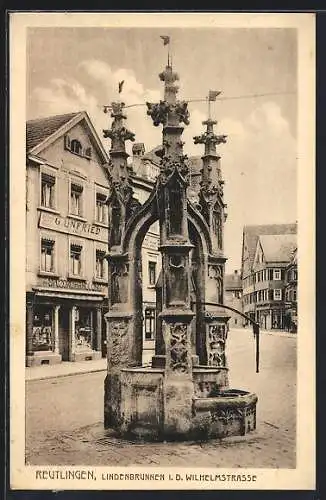 AK Reutlingen, Lindenbrunnen i. d. Wilhelmstrasse