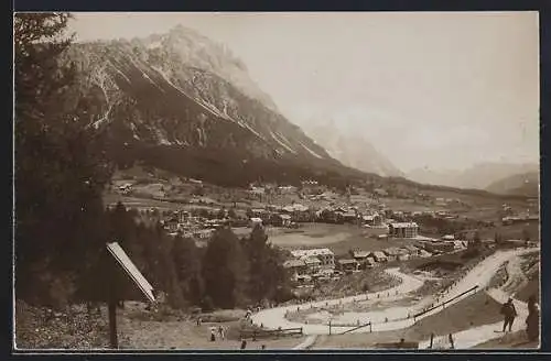 AK Cortina, Gesamtansicht gegen die Berge