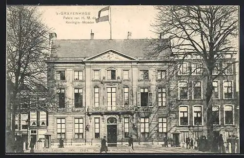 AK `s-Gravenhage, Paleis van H.M. de Koningin-Moeder