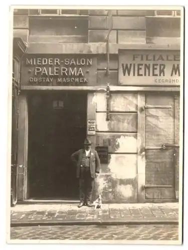 Fotografie unbekannter Fotograf, Ansicht Wien, Rauhensteingasse 1, Mieder-Salon Palerma von Gustav Maschek