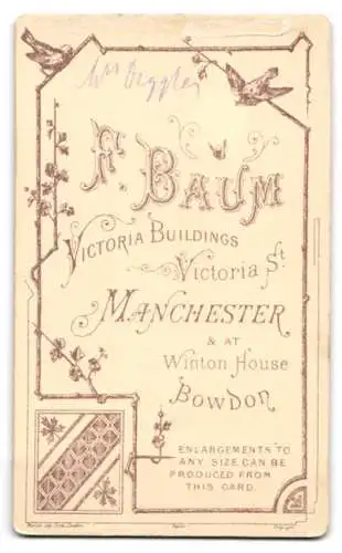 Fotografie F. Baum, Manchester, Victoria St, Porträt einer eleganten Dame