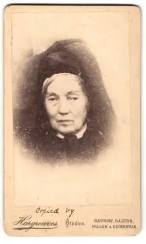 Fotografie J. Hargreaves, Barrow, Ramsden Square, Portrait einer älteren Dame