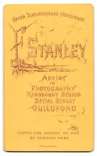 Fotografie Stanley, Guildford, Spital Street, Porträt eines jungen Mannes