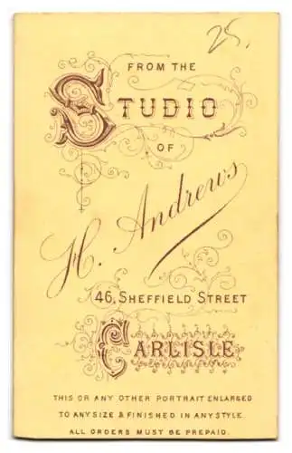 Fotografie H. Andrews, Carlisle, Sheffield Street 46, Herr in Anzug