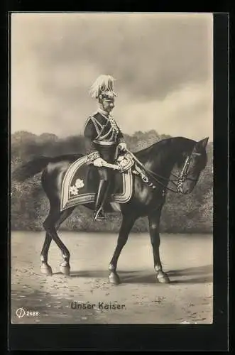 AK Unser Kaiser, Kaiser Wilhelm II. in Uniform auf einem Pferd