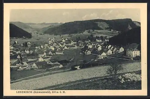 AK Lenzkirch /Schwarzwald, Gesamtansicht mit Fernblick aus der Vogelschau