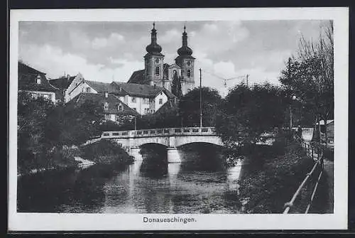 AK Donaueschingen, Brücke und Kirche